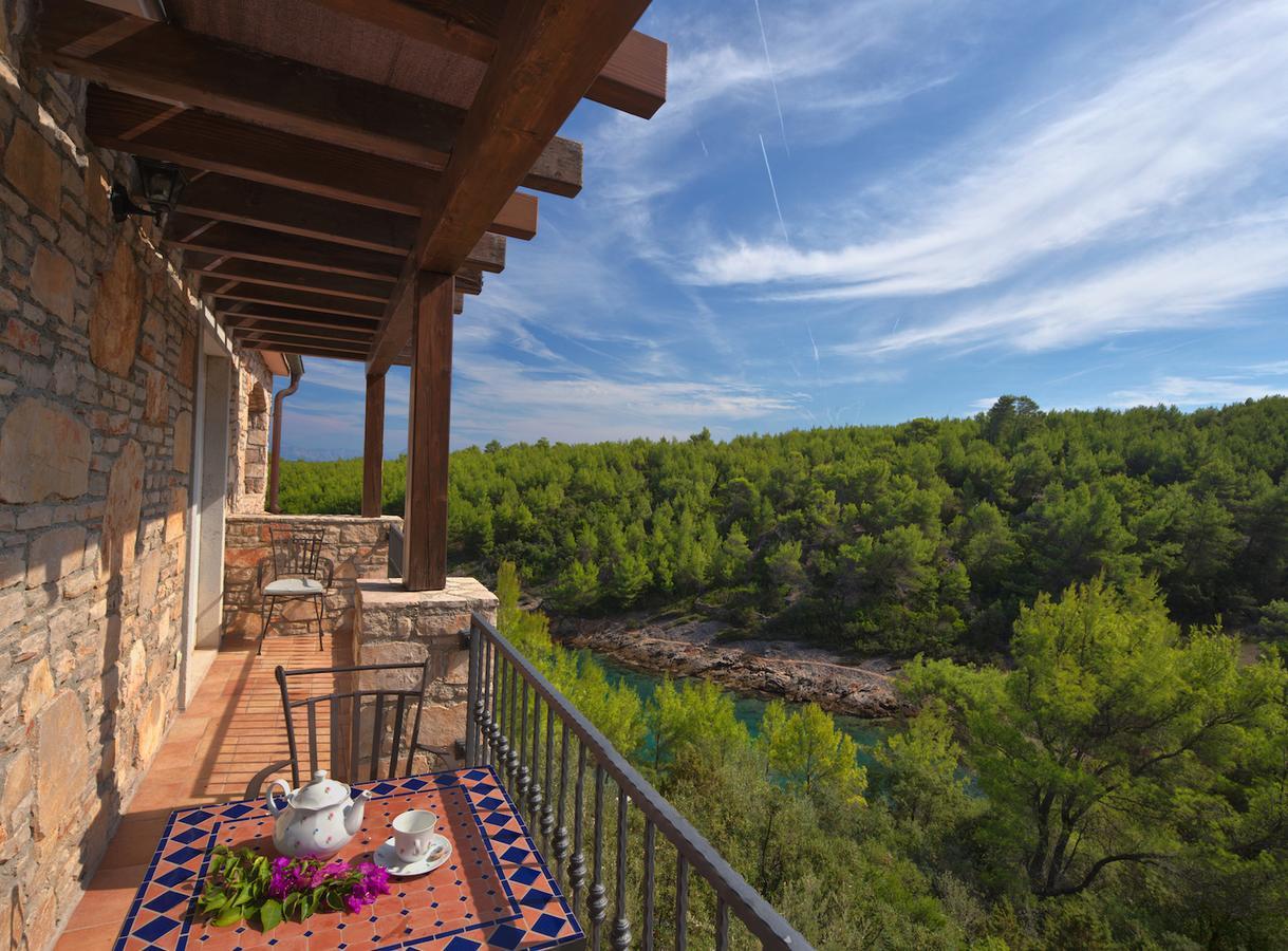 Villa Rosa Vrboska Exterior foto