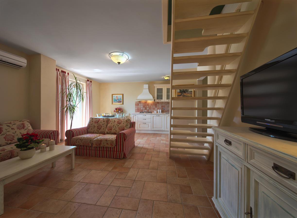 Villa Rosa Vrboska Exterior foto