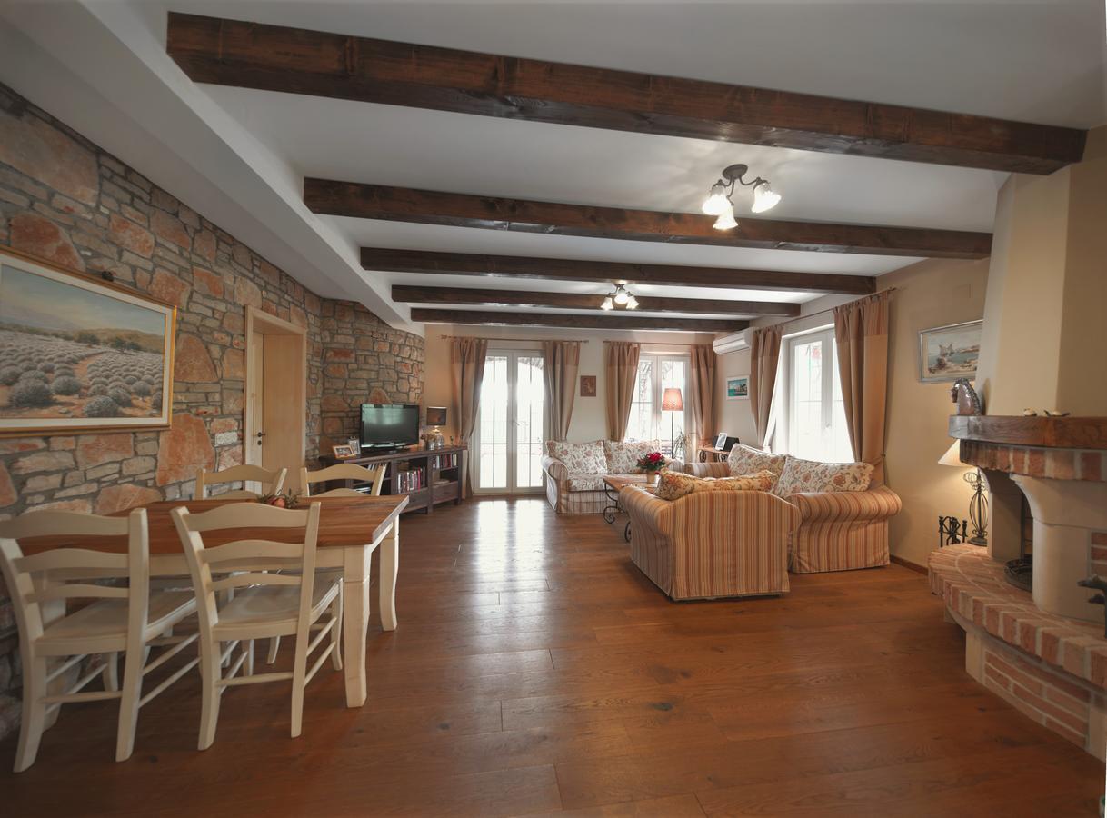 Villa Rosa Vrboska Exterior foto